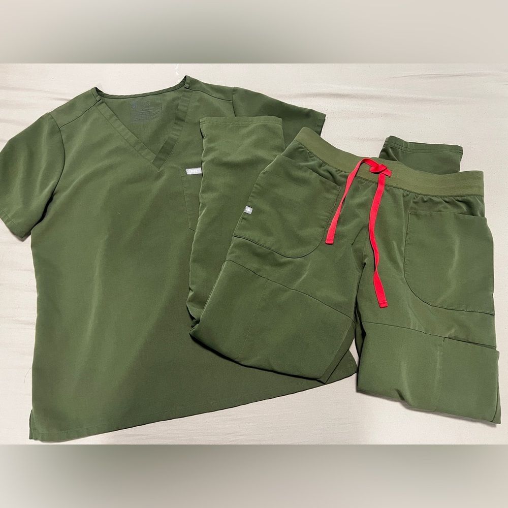 Women’s Figs set
